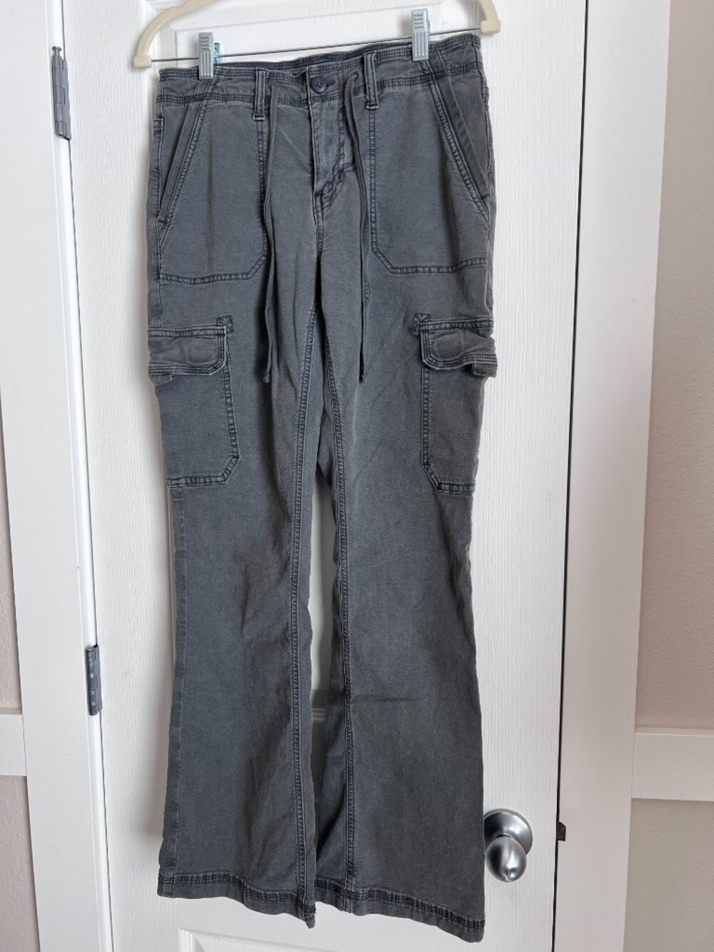 American Eagle Stretch Bootcut Cargo Pants - Washed Gray - Size 4